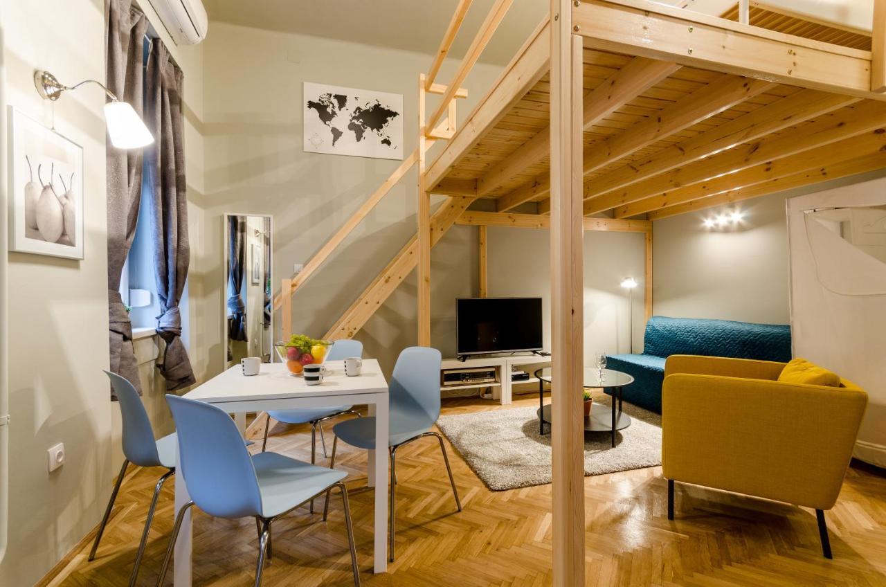Green Cumin Studio Next To Famous Cafe Budapest Exterior photo